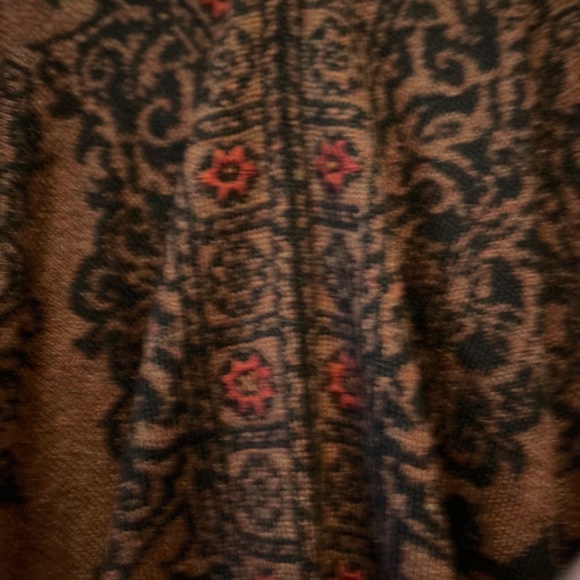 PERUVIAN CONNECTION BLACK, BROWN RUANA CAPE WITH RED ACCENTS AND EMBROIDERY - Picture 2 of 16